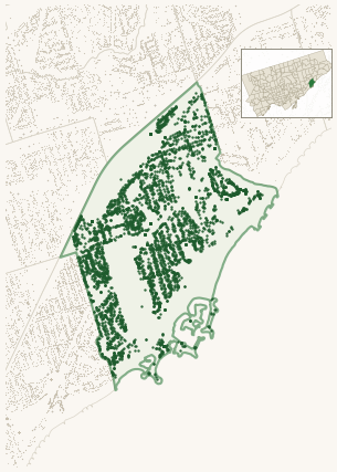Map of Cliffcrest showing the neighbourhood outlined in green with every city-owned street tree as a dark-green dot, plus a locator inset showing its position in Toronto.