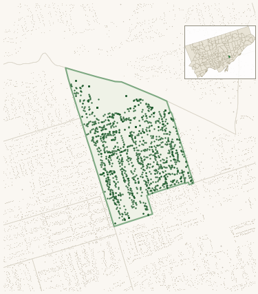 Map of Woodbine-Lumsden showing the neighbourhood outlined in green with every city-owned street tree as a dark-green dot, plus a locator inset showing its position in Toronto.